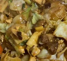 Bok Choy Stir-Fried with Rice Noodles