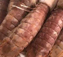 Peeled shrimp