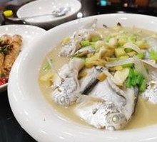Steamed Spanish Mackerel
