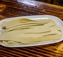 Stir-Fried Tofu Skin