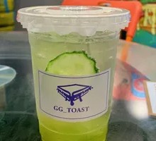 Green Grape Cucumber Sparkling Water