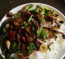 Stir-fried猪Liver Rice Bowl