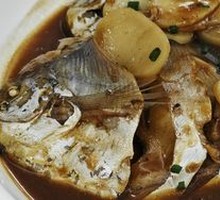 Spanish Mackerel with Rice Cake