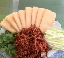 Beijing-style Shredded Pork in Soy Sauce