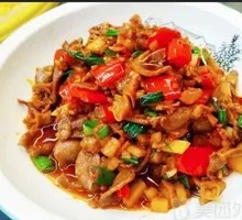 Sour Radish Stir-Fried Chicken Gizzard