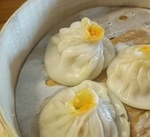 Crab Roe Soup Dumplings