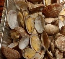 Aluminum-wrapped Clams