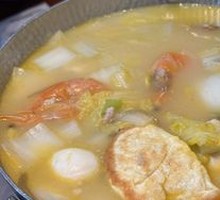Traditional Three Delicacies Soup