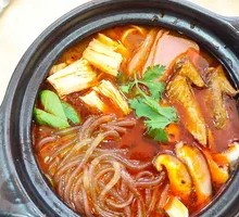 Duck Leg Pot Noodles