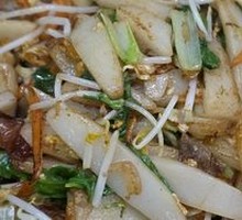 Roast Duck with Rice Noodles