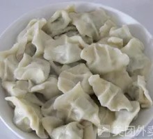 Chives and Pork Pan-Fried Dumplings