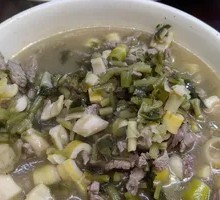 Snow Cabbage Bamboo Shoots Beef Stir-fry