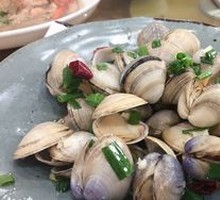 Scallion Stir-fried Clams