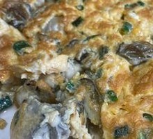 Egg Stir-fried with Oysters