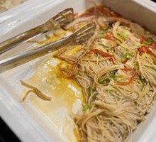 Stir-Fried Enoki Mushrooms