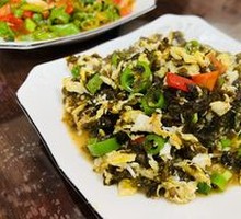 Lichen Stir-Fried with Eggs