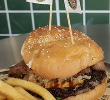 Smoked Pork Ribs & Beef Burger