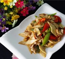 Braised Pork with King Oyster Mushrooms