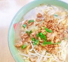 Stir-Fried Beef Noodles