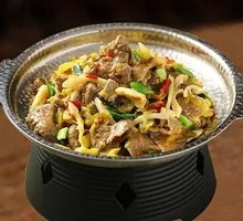 Crispy Sour Cabbage Beef Rice