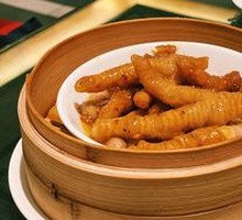Braised Chicken Feet with Oyster Sauce