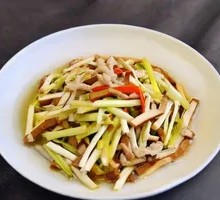 Stir-Fried Yellow Onion Tofu