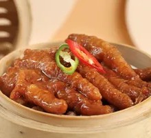 Golden Sauce Steamed Chicken Feet