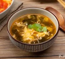 Seaweed and Pork Shredded Egg Soup