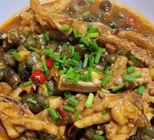 River Snail and Chicken Feet