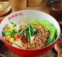 Fried Soy Sauce Drizzled Hand-Pulled Noodles