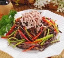 Fiddlehead Fern and Pork Shreds