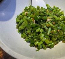Stir-fried Green Pepper with Water Spinach Stems