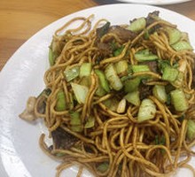 Stir-Fried Beef Noodles