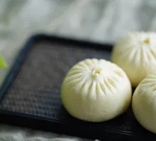 Baozi with Cabbage and Shrimp