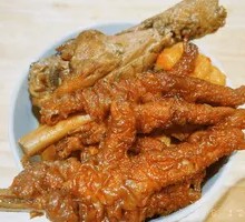 Braised Chicken Feet with Tiger Skin