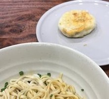 Fresh Meat Pan-Fried Buns