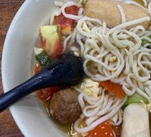 Noodle Knot Noodles