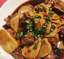 Stewed Pork Ribs with Rice Cake