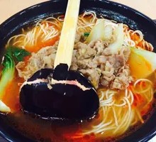 Tomato Beef Ramen