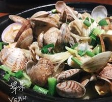 Signature Clams