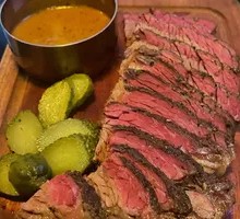 Cherry Wood Smoked Angus Brisket