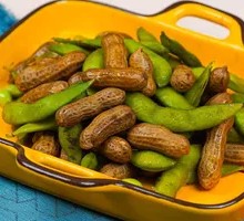 Salted Edamame and Peanuts
