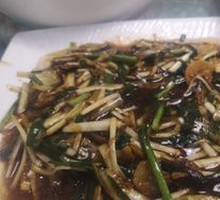Stir-fried Eel with Leeks