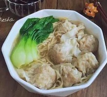 Small Dumpling Noodles
