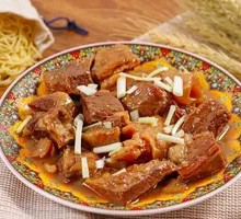 Stewed Beef Tendon and Brisket