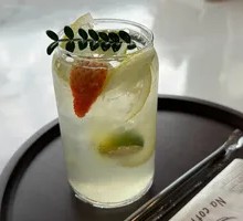 Bamboo Sparkling Water