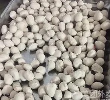 Pork Meatball Soup with Goji Leaves