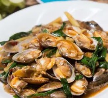 Stir-fried Scallops with Ginger and Green Onion