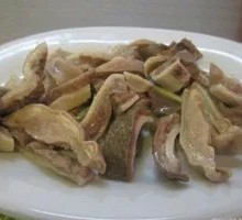 Crispy Salt-Baked Pig's Trotter