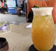 Pineapple Iced Tea